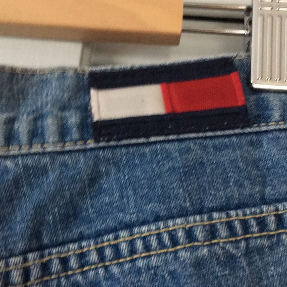 Tommy Jeans Shorts Size 15 - Picture 4 of 6
